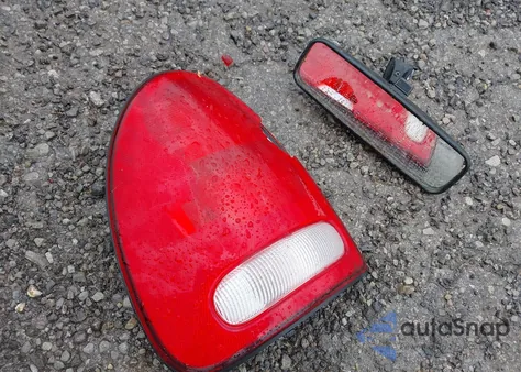 1997 Dodge Grand Caravan Es/Le from USA, damaged, VIN 1B4GP54L5VB284083